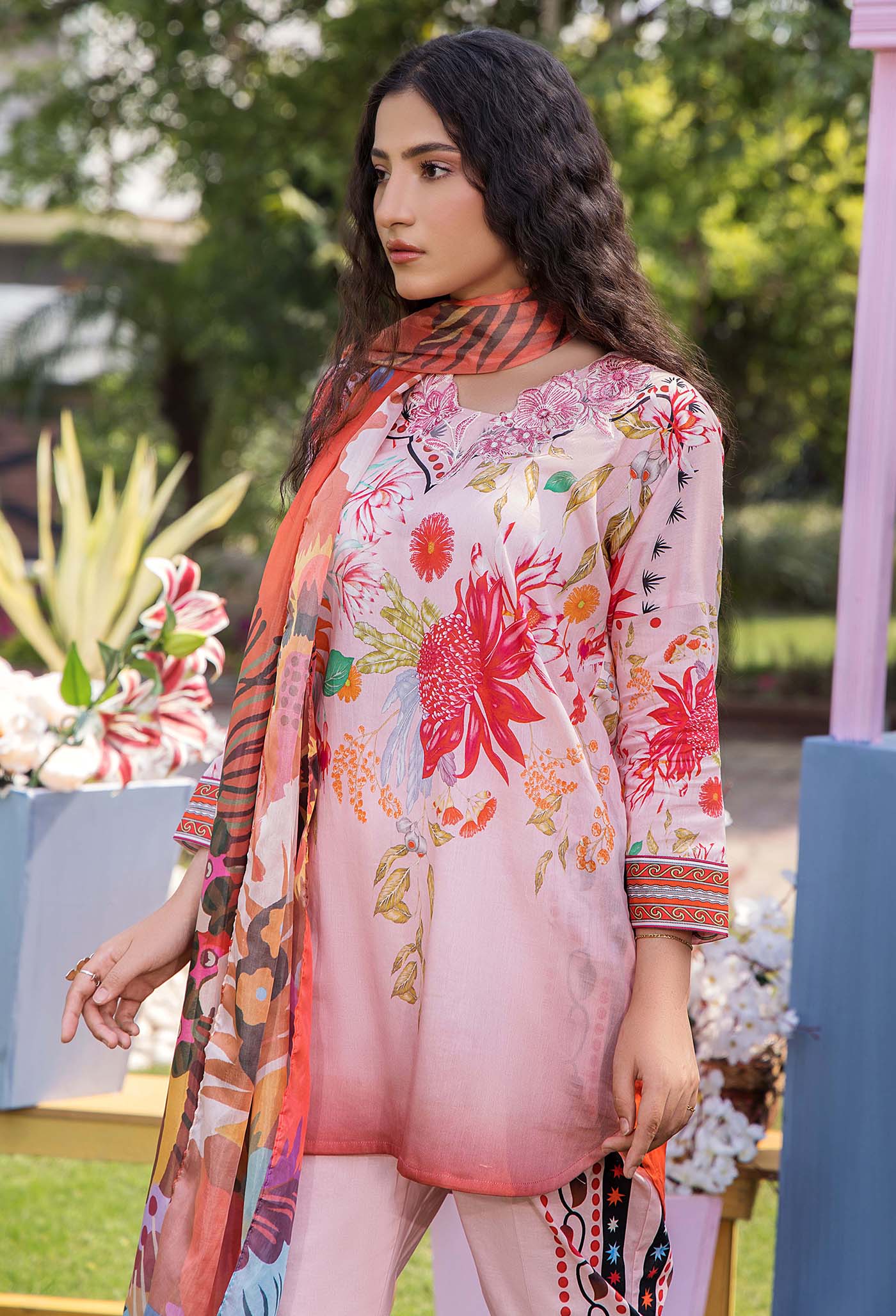 PRINTS 2038