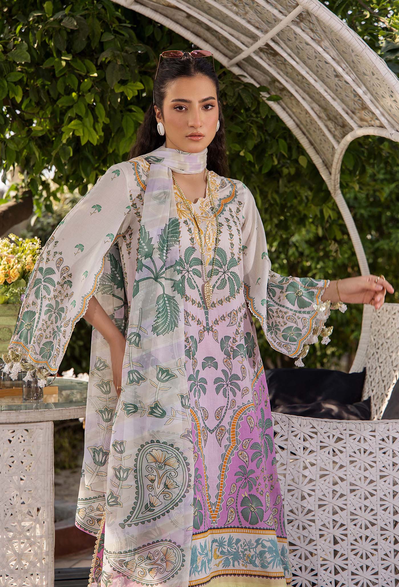 PRINTS 2033